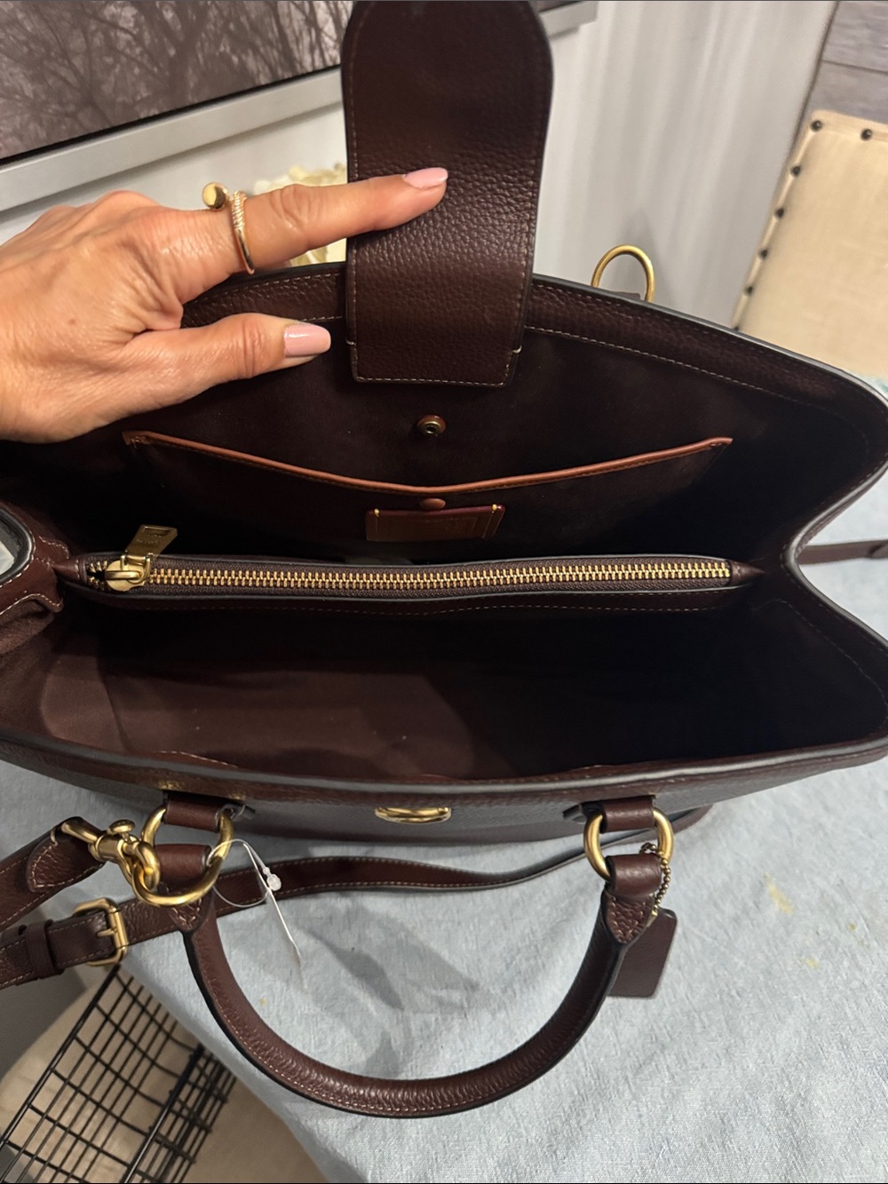 Coach Lagacy Carryall 35 Brown Maple Pebbled Leather Satchel Tote Crossbody - Picture 4 of 5